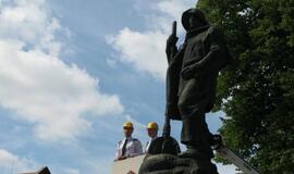 Būsimiems jūrininkams teikiami diplomai