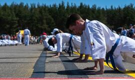 Ant Palangos oro uosto tako – kova dėl karatė diržo