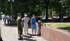 Klaipėdiečiai pasveikino NATO karius