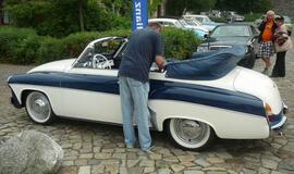 Retromobiliai iš Klaipėdos išbandė Saksonijos kelius