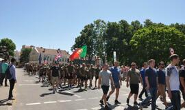 Klaipėdiečiai pasveikino NATO karius