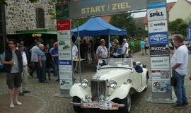 Retromobiliai iš Klaipėdos išbandė Saksonijos kelius