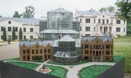 Kretingiškiai sukūrė miniatiūrinę istorinę Kretingą