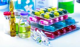 Sutrikus vaistų tiekimui, bus greičiau išduodami leidimai prekiauti ne lietuviškose pakuotėse