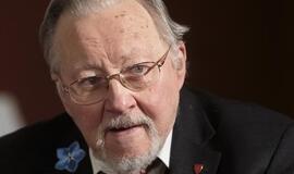 V. Landsbergis: Gėrio kibirkšties daug kas pasiilgsta