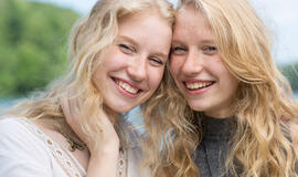 „Baltas vakaras“ su „Baltomis varnomis“