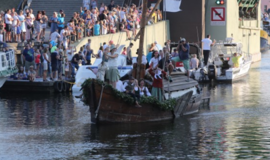 "Dangės flotilė" pakvietė į žuvų turgų