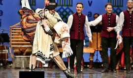 „Graikas Zorba“ premjera: pajūrio žiūrovą bandys „paimti“ Madam Hortens arba Kristina Tarasevičiūtė