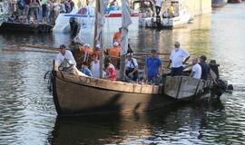 Senovinių laivų paradas