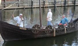 Senovinių laivų paradas