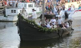 Senovinių laivų paradas