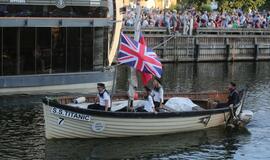 Senovinių laivų paradas