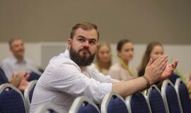 Pasveikinti šimtukus pelnę Klaipėdos abiturientai