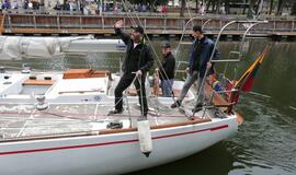 Jūrinės valstybė pasiuntiniai išplaukė į šimtmečio odisėją