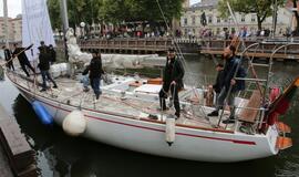 Jūrinės valstybė pasiuntiniai išplaukė į šimtmečio odisėją