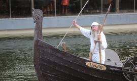 Senovinių laivų paradas