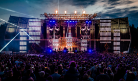 SEL koncerte - gerbėjų minia