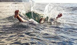 5 patarimai: ką daryti, jeigu skęsti