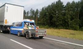 Kelyje Kaunas-Klaipėda – dvi avarijos, susidarė spūstys