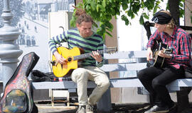 Naujajame turguje groti nedraudžia, bet prašo perspėti iš anksto