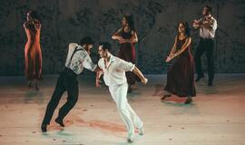 „Graikas Zorba“: žemė pajūryje juda sirtakio ritmu