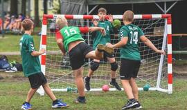 Gatvės rankinio turnyro dalyviams – išbandymas lietumi