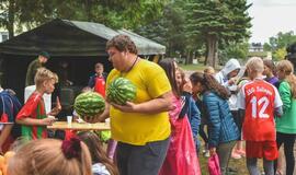 Gatvės rankinio turnyro dalyviams – išbandymas lietumi