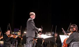 32-ojo Klaipėdos valstybinio muzikinio teatro sezono pradžia:  gimė pirmas įspaudas teatro sezonų alėjos istorijoje