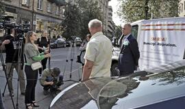 Klaipėdiečių uostomą smarvę atvežė prie ministerijos