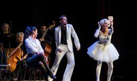 32-ojo Klaipėdos valstybinio muzikinio teatro sezono pradžia:  gimė pirmas įspaudas teatro sezonų alėjos istorijoje