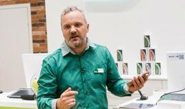 Prasidėjo prekyba naujaisiais „iPhone“