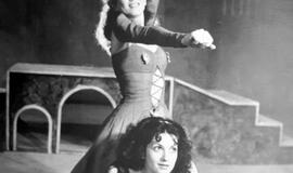 Klaipėdos akvarelės: namai ir žmonės (550)