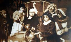 Klaipėdos akvarelės: namai ir žmonės (550)