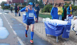 Nidos pusmaratonis bėgiko žvilgsniu