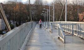 Pėsčiųjų tilto perimti nepanoro