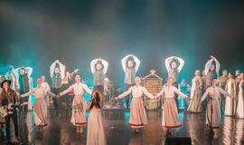 Atsinaujinęs ansamblis „Lietuva“ pristato unikalų projektą su folkroko grupe „Žalvarinis“