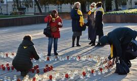 Sužibo žvakelės organų donorams pagerbti