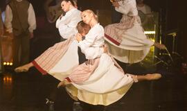 Atsinaujinęs ansamblis „Lietuva“ pristato unikalų projektą su folkroko grupe „Žalvarinis“