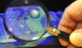 Siūlo didinti mokesčius už prekių ženklų registravimą