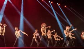 10 patrauklių šokėjų, šokančių lietuje - kaip nepasiduoti „Gundymui“?