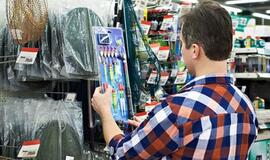 Gudrūs sukčiai parduotuvėje apsiprekino pigiau