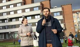 Mitingas prieš vaikų atiminėjimą