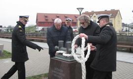 Atidengtas knechtas Lietuvos kariuomenei