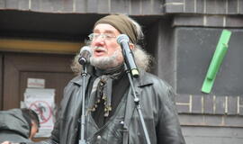 Apglėbė apleistą buvusį policijos pastatą