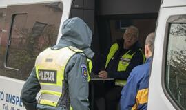 Baudė traukinių nesisaugančius pėsčiuosius