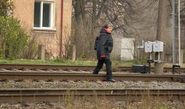 Baudė traukinių nesisaugančius pėsčiuosius