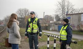 Baudė traukinių nesisaugančius pėsčiuosius