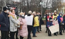 Visuomenė vienijasi ir kyla į aktyvią kovą prieš taršą