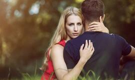 9 klaidingi moterų lūkesčiai, galintys griauti poros santykius