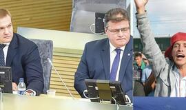 Absurdo teatras: Seimas suriko „už“, nors nežino, už ką